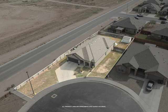 6918 Yellow Rose Ct, Midland, TX 79705