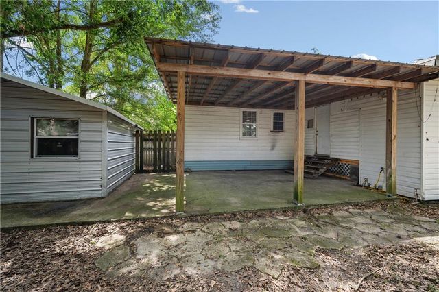 111 Esplanade Avenue, Mobile, AL 36606