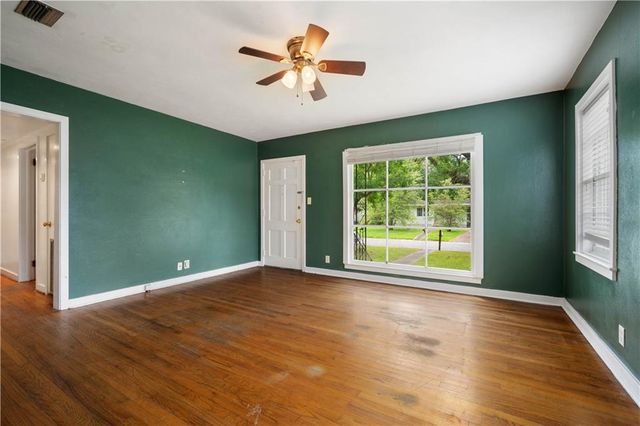 111 Esplanade Avenue, Mobile, AL 36606