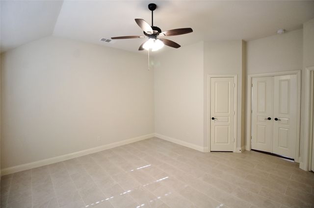 1532 Reagan Avenue, Waxahachie, TX 75165