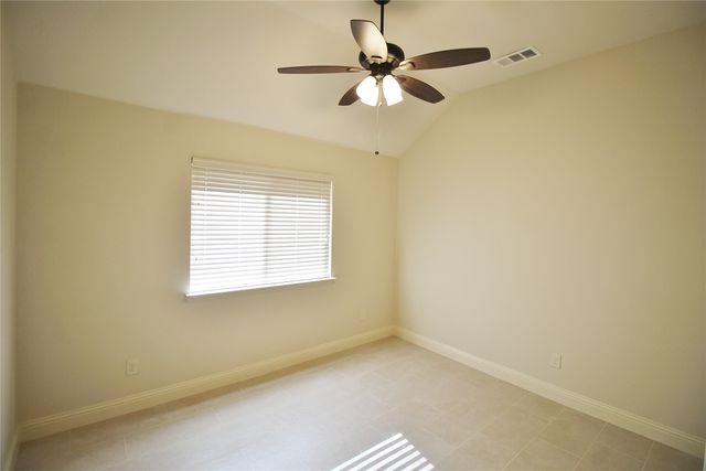 1532 Reagan Avenue, Waxahachie, TX 75165