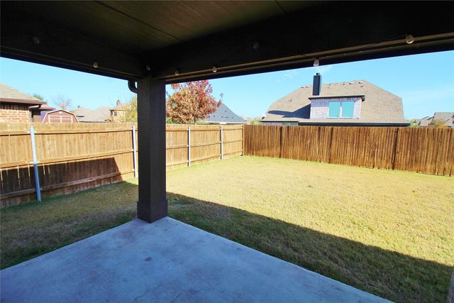 1532 Reagan Avenue, Waxahachie, TX 75165