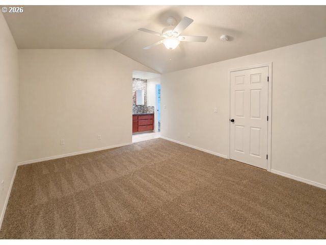 2124 Ne 77TH Ave, Vancouver, WA 98664