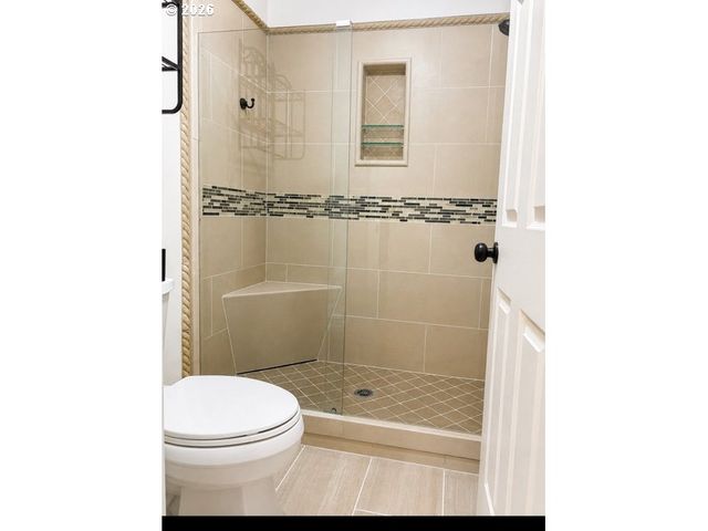 2124 Ne 77TH Ave, Vancouver, WA 98664
