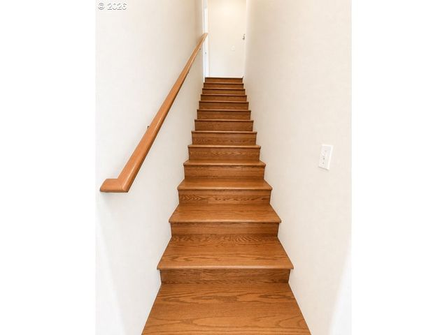 2124 Ne 77TH Ave, Vancouver, WA 98664