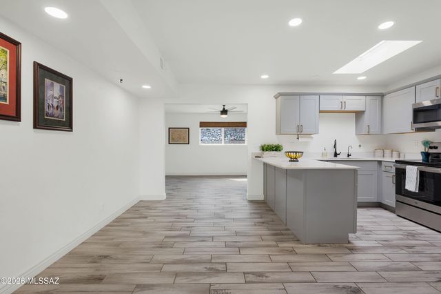 8420 E Stella Road, Tucson, AZ 85730