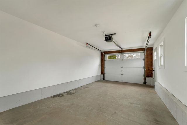 17 Winchester Street, Portsmouth, NH 03801