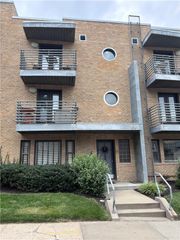 4528 N Broadway Boulevard 1N, Kansas City, MO 64111