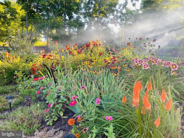 1985 OLD MILL RD, Marysville, PA 17053