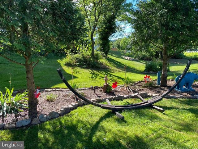 1985 OLD MILL RD, Marysville, PA 17053