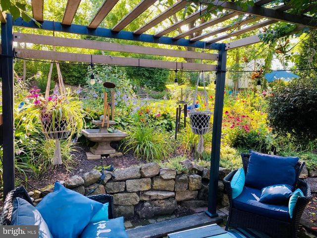 1985 OLD MILL RD, Marysville, PA 17053