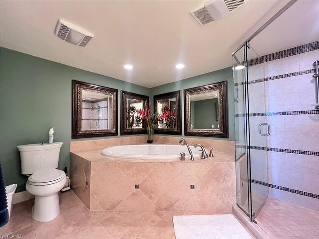 5601 TURTLE BAY DR W # 602, Naples, FL 34108