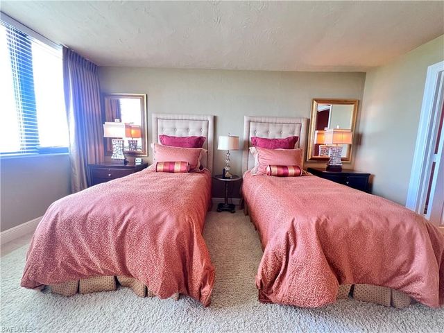 5601 TURTLE BAY DR W # 602, Naples, FL 34108