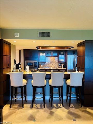 5601 TURTLE BAY DR W # 602, Naples, FL 34108