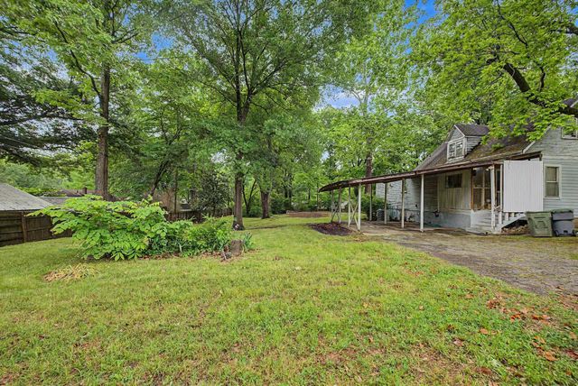 790 COLONIAL RD, Memphis, TN 38117