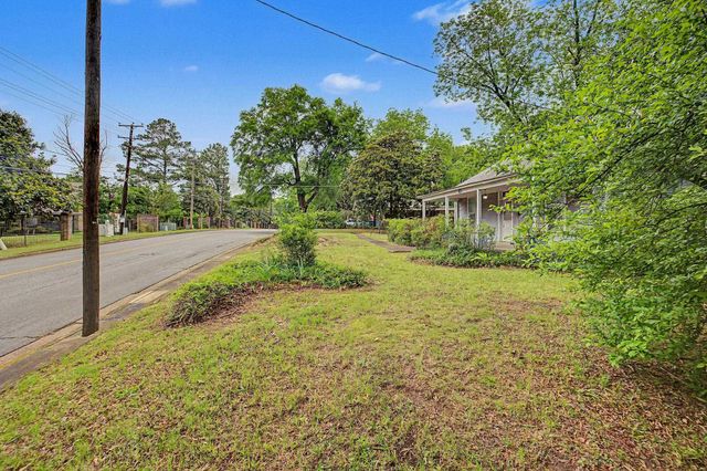 790 COLONIAL RD, Memphis, TN 38117