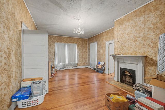 790 COLONIAL RD, Memphis, TN 38117