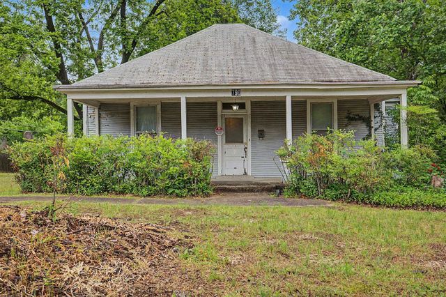 790 COLONIAL RD, Memphis, TN 38117
