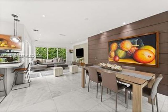 721 Bird Rd, Coral Gables, FL 33146