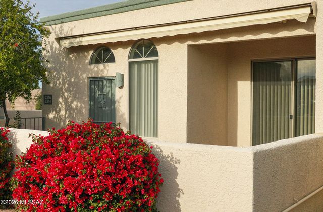 2376 W Vía Di Silvio, Tucson, AZ 85741