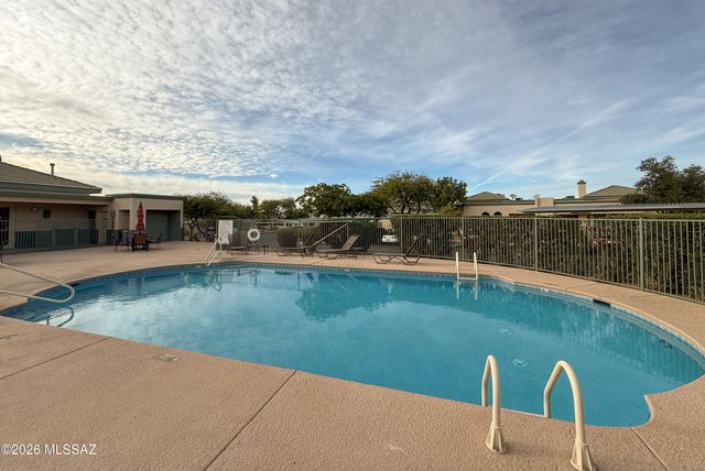 2376 W Vía Di Silvio, Tucson, AZ 85741