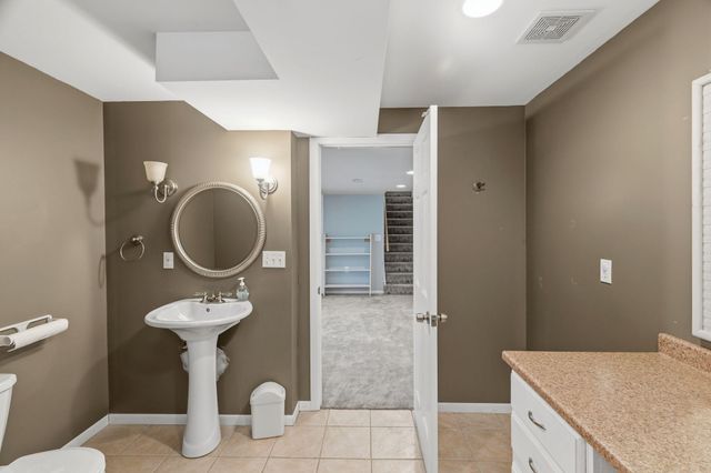 8508 Rich Avenue S, Bloomington, MN 55437