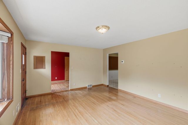 8508 Rich Avenue S, Bloomington, MN 55437