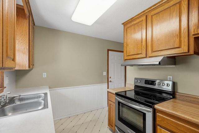 8508 Rich Avenue S, Bloomington, MN 55437