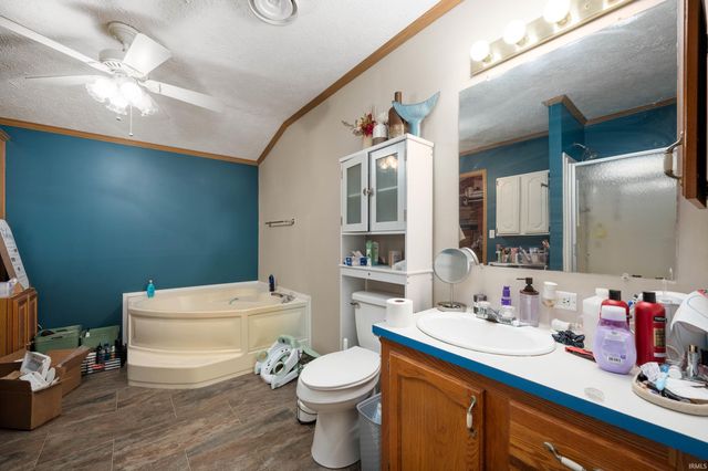 4369 E SR 26, Hartford City, IN 47348