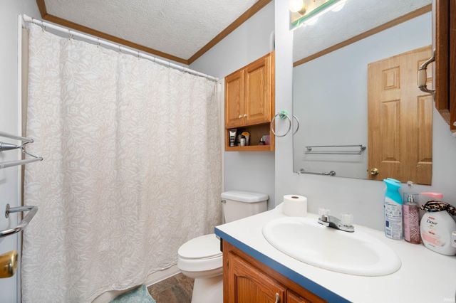 4369 E SR 26, Hartford City, IN 47348