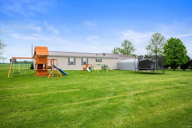 4369 E SR 26, Hartford City, IN 47348