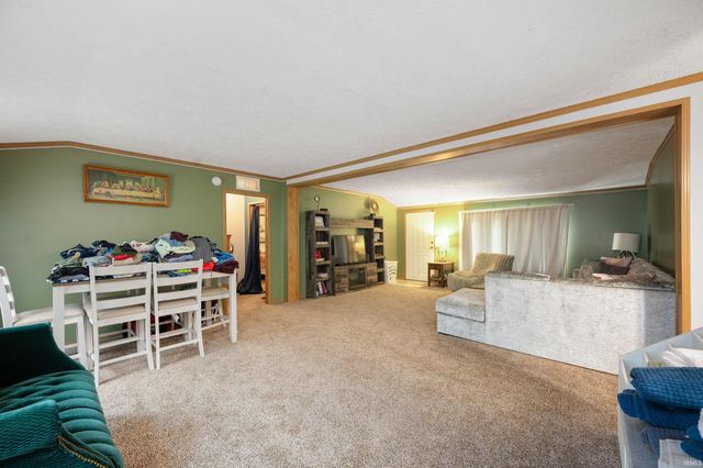 4369 E SR 26, Hartford City, IN 47348