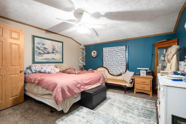 4369 E SR 26, Hartford City, IN 47348