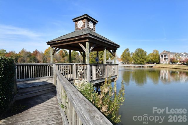 8643 Beaver Creek Drive, Charlotte, NC 28269