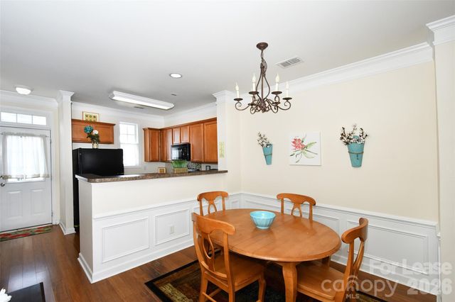 8643 Beaver Creek Drive, Charlotte, NC 28269