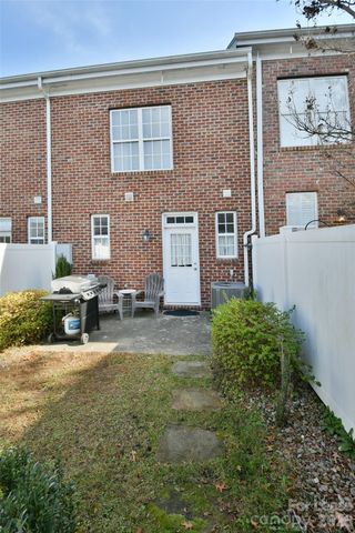 8643 Beaver Creek Drive, Charlotte, NC 28269