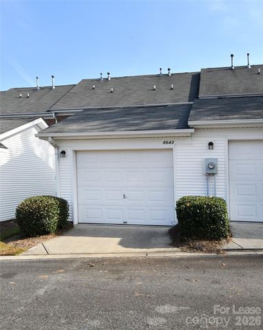8643 Beaver Creek Drive, Charlotte, NC 28269