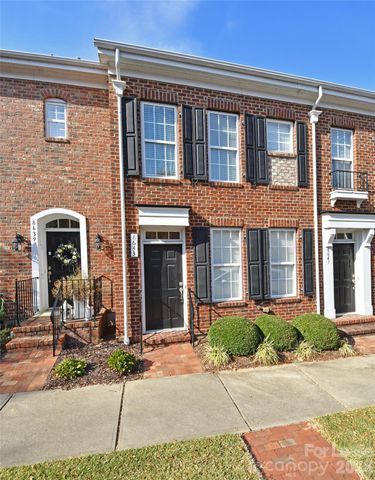 8643 Beaver Creek Drive, Charlotte, NC 28269