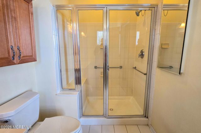 42 Kensington Road, Manchester, NJ 08759