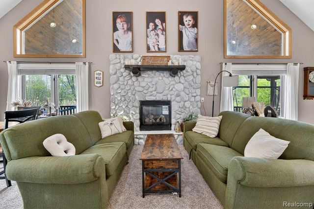 3845 Lake Lapeer Drive, Metamora, MI 48455