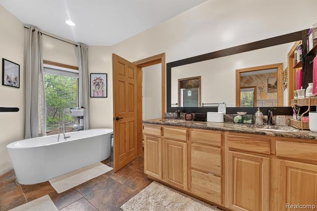 3845 Lake Lapeer Drive, Metamora, MI 48455