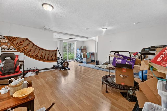 3845 Lake Lapeer Drive, Metamora, MI 48455
