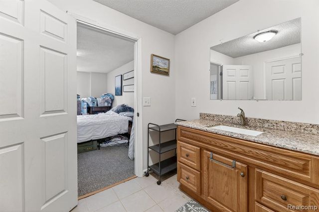 3845 Lake Lapeer Drive, Metamora, MI 48455