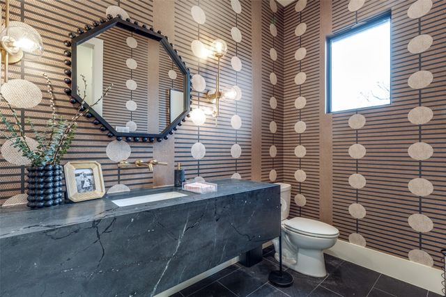 5441 Sewanee Avenue, Highland Park, TX 75205