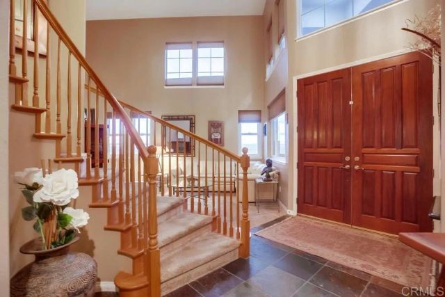 7046 Via Ostiones, Carlsbad, CA 92009