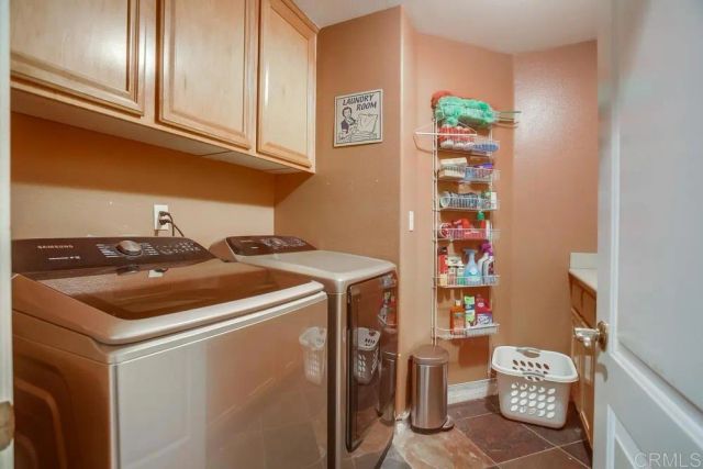 7046 Via Ostiones, Carlsbad, CA 92009