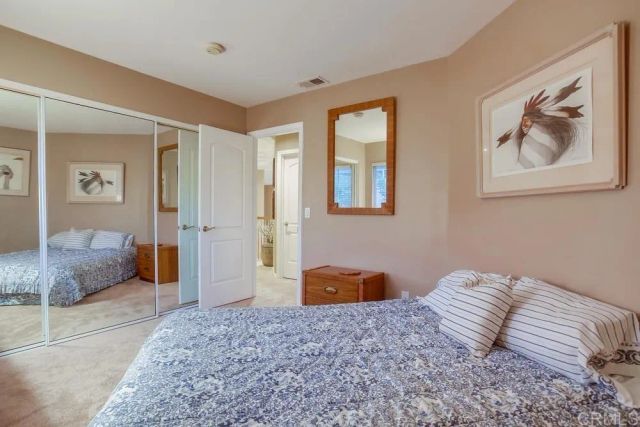 7046 Via Ostiones, Carlsbad, CA 92009