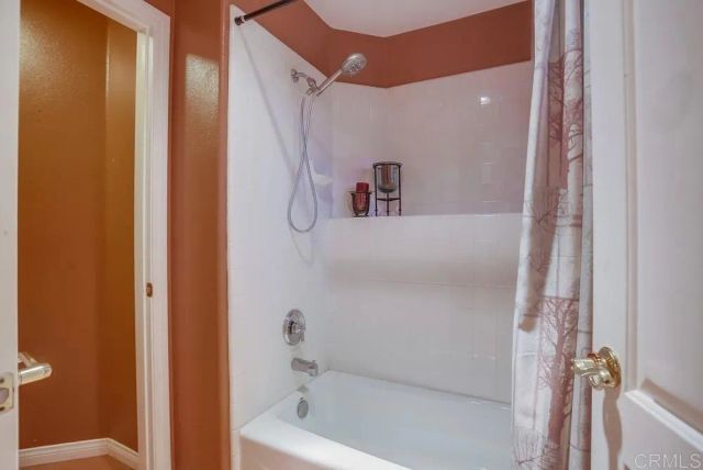 7046 Via Ostiones, Carlsbad, CA 92009