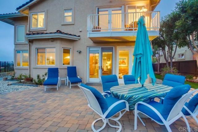 7046 Via Ostiones, Carlsbad, CA 92009