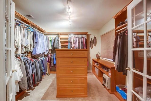 7046 Via Ostiones, Carlsbad, CA 92009